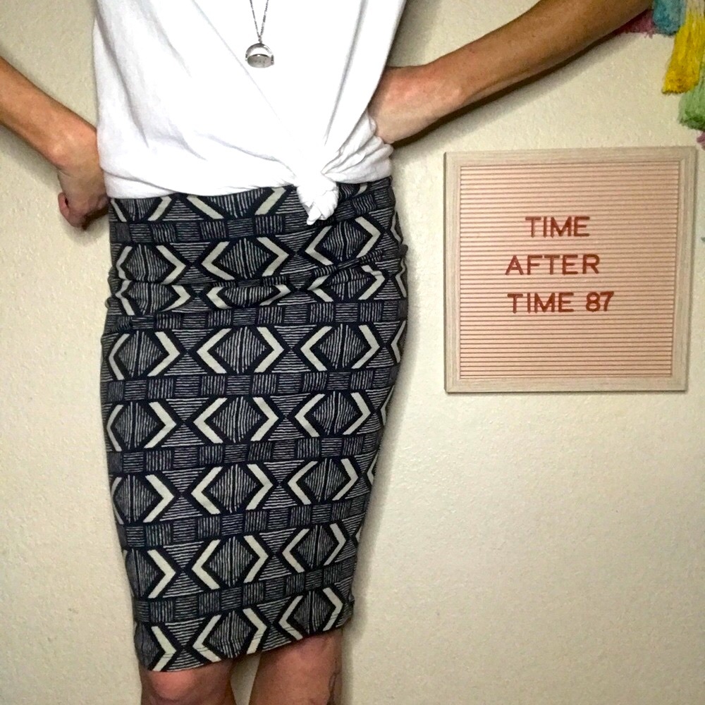 🎬Batik print pencil skirt